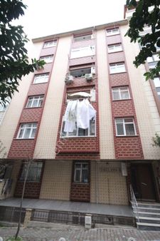 Old City'den Yayla Ihlamur Sk Hesaplı 17yıllık Binada Çift Bahçe Kullanımlı 3+1 90m2 Kredili Lüx