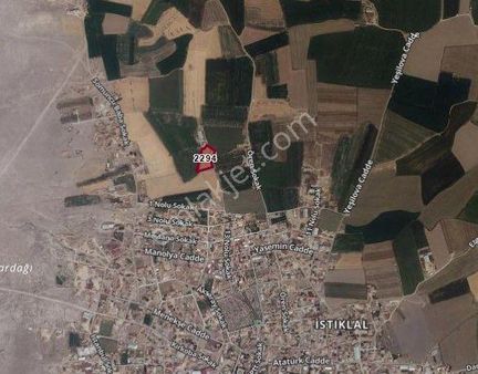 Yenikent (amarat) Satılık Tarla Ve 3+1 Ev