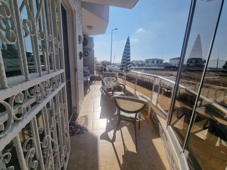 Efeler Mahallesi'nde Havuzlu Sitede 3+1 Daire