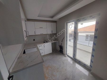 Sincan Yenikent Fevzi Çakmak Mh Sıfır Satılık 4+1 Teras Daire