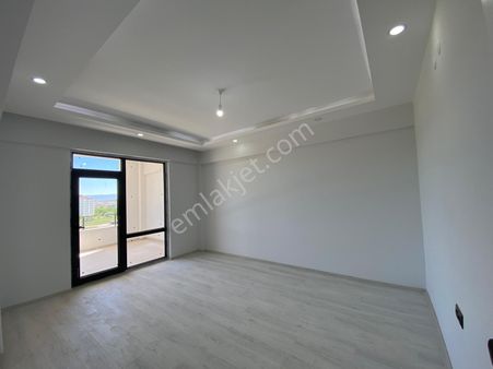 Elazığ Doğukent Mah.de Satılık Lüks 3+1