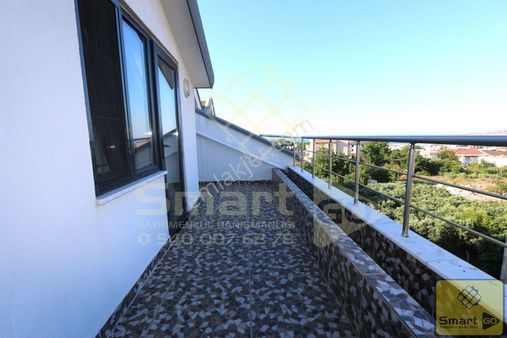 Yeni Mahalle'de 2+0 Deniz Manzaralı Satılık Daire