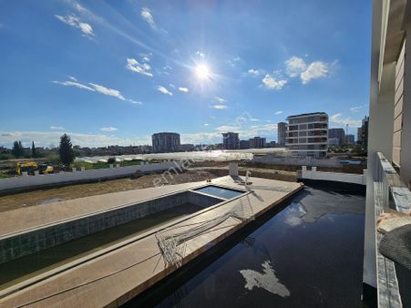 Altıntaş'ta Güvenlikli Sitede Satılık 2+1 Daire