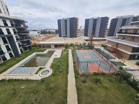 Altıntaş'ta Lüks Sitede 2+1 Satılık Daire
