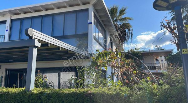 Bodrum Adabükü Doktorlar Sitesinde Denize Yürüme Mesafesinde