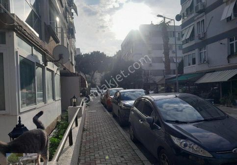 Bostanlı Da Merkezde Haritada. Gösterilenyer Degildir
