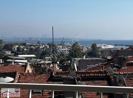 Cerrahpaşada Deniz Manzaralı, 5+2 Dubleks Satılık Daire