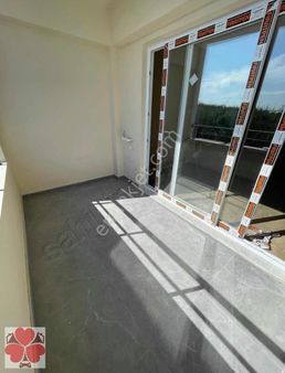 Yonca'dan Çeşmelide Satılık Geniş Lüks 1+0 Daireler