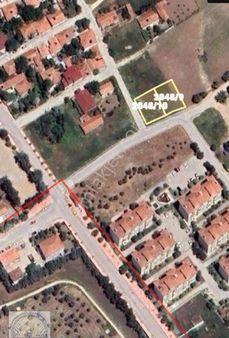 Yuvam Emlaktan Yunus Emre Mah 3 Kata İmarlı 722 M2 Satılık Arsa