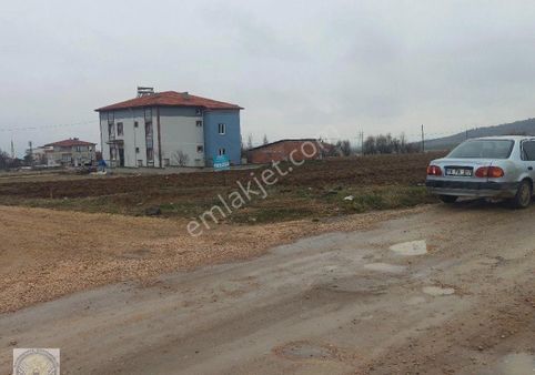 Yuvam Emlaktan Yunus Emre Mah 3 Kata İmarlı 9 Daire 2+1 Yatırımlık Köşe Başı Satılık Arsa