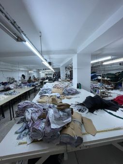 Çağlayan Hürriyet Mah.cadde Üzeri 6. Kat Da Satılık 450 M2 İşyeri