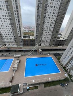 Göl Ve Şehir Manzaralı 2+1 Geniş Ultra Lüks Daire