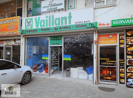 Komando Caddesınde Satılık Asma Katlı Dukkan