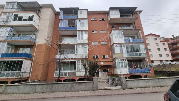 Ayvalı Mahallesi Kardeşlerde Katta 3+1