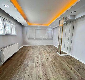 Krediye Uygun Merkezi Konumda 2+1 Satılık Bahçe Katı