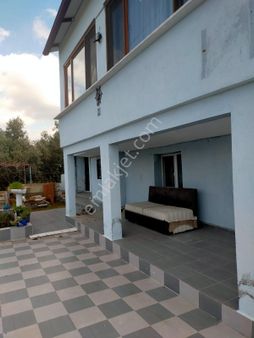 Dikili Güven Emlak'tan Gökçeağıl Köyünde Satılık Köy Evi