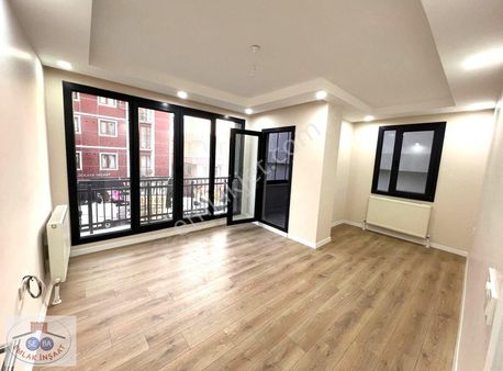 Seba'dan Sutanmurat Cadde Üzeri 2+1 90m2 Otopaklı Sıfır Dairee.