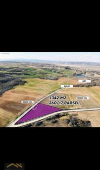 Hasırcıarnavut Köye Yakın Köşe Parsel 1342 Metrekare Müstakil Parsel Tek Tapu Verimli Arazi