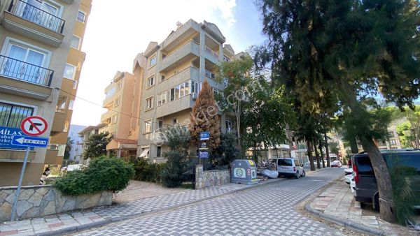 Milas Merkezde 3+1 Kiralık Ofis