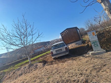 Çayırbağı'nda Müstakil Tapulu Satılık Bahçe