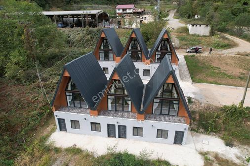 Trabzon Çaykara'da Doğa Manzaralı Satılık Bungalov Tesisi