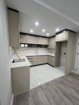 Turgutlu Satılık Sıfır Daire 140m2 3+1 Oda 2.ara Kat Ebeveyn Banyo Asansörlü Yerden Isıtma