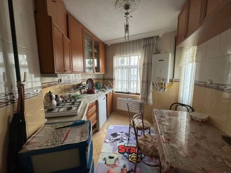 Cihandan Güventepede Arakat Ulaşıma Yakın Mantolamalı İskanlı2+1