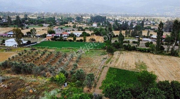 Acill Seydikemer Ortaköyde 1.800 M2 Doğa Manzaralı Köyiçi İmarlı Arazi