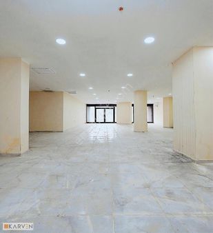 Bölgenin En İşlek Ve Merkezinde Geniş M2li Uygun Fiyata Dükkan
