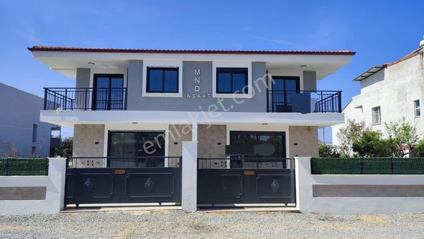 Didim Hisar Mh Satılıktakasimkânlı Müstakil Havuzlu Otoparklı Dublex Villa