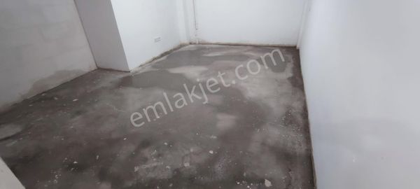 Eral Gayrimenkul'den Ayyıldız Mahallesinde Kiralık Depo