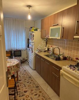 Balçova Ekonomi Ünv Yakını Arakat Asansörlü 2+1 Daire