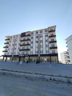 Çankaya Emlaktan Üniversite Yolu Farklı 2+1 Daireler