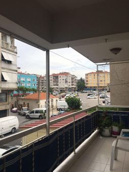 Merkezi Konumda Satılk Daire Ve Dükkan