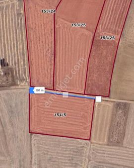 Çeltikçi'de Uygun Fiyata Ana Yola Yakın Tarla..