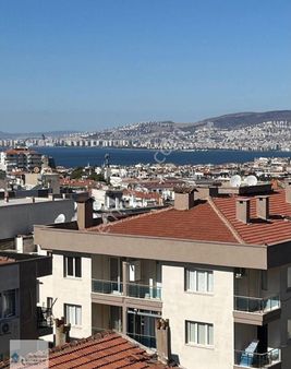 "gülyaka Mahallesi'nde Modern Ve Konforlu 4+1 Deniz Manzaralı Dubleks Daire"