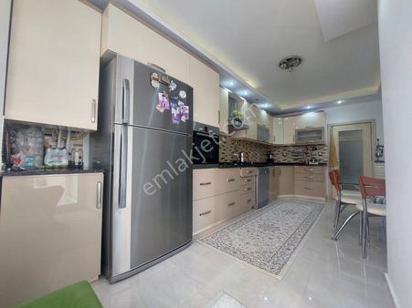 Hayalpark Carrefour Sa Yanında Site İçinde 3+1 Doğal Gazlı Daire