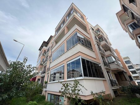 Akçay Oya Gayrimenkul'den Tek Yetkili İkizçay'da 4+1 Ayrı Mutfak Dubleks