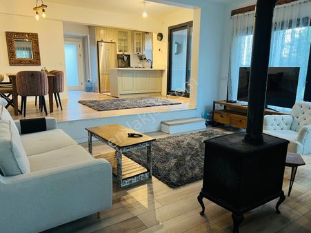 Bağla Aytur Sitesinde 2.5+1 Müstakil Dubleks Villa