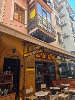 İskeleye Barlar Sokağına 50 Metre Mesafede 2. Kat Hariç Komple Satılık Bina