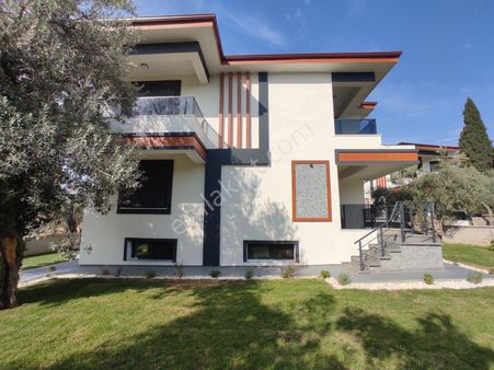 Pera Dan Güre De 7+1 Bağımsız Müstakil Villa