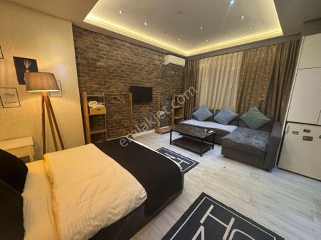 Şişli Bomonti M.köy Metro Çıkışı Avm Yanı Günlük Kiralık Daire 2+1 1+1 1+0