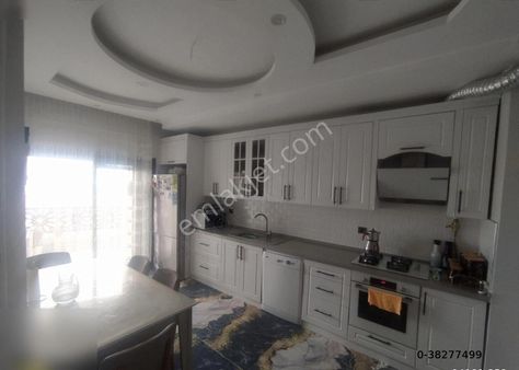 Turgutlu Ergenekon Mh 135m2 3+1 Asansör Doğalgaz Otopark Vardır