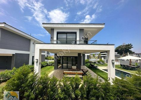 Aydın Kuşadası Güzelçamlı Satılık 3+1 Villa