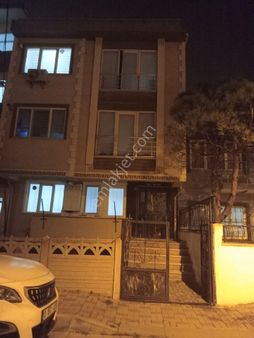 Bandırma 17 Mahallesinde Satılık 3+1 Daire