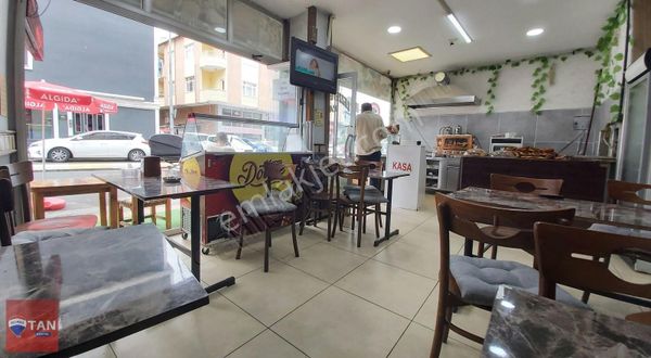 Pendik Alt Kaynarca Cadde Üzeri 65 M2 Satılık Dükkan