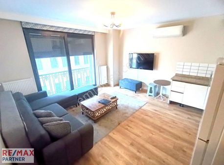 Şişli Meşrutiyet'te Satılık Eşyalı 1+1 Daire