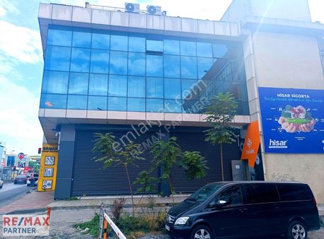 Topçular Rami Kışla Caddesi Satılık 195 M² Dubleks Ofis