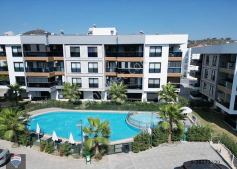 Kuşadası Yeni Havuzlu Site İçinde Ful Eşyalı Daire