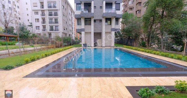 Fenerbahçe'de Yeni 3+1 Satlık Daire